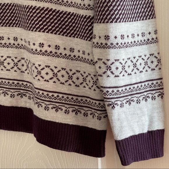 Croft and Barrow Fair Isle Nordic Sweater in Plum and Light Grey Size XL - Picture 3 of 8